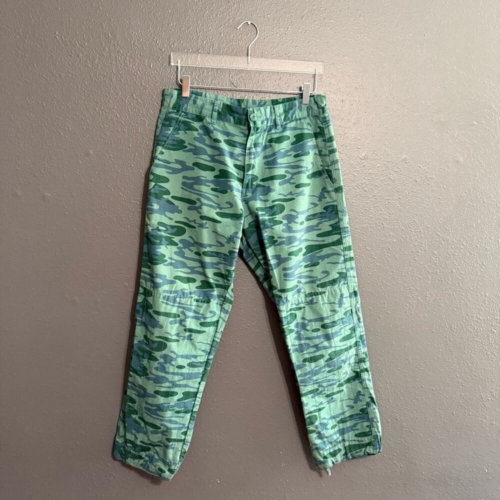 Undefeated Camo Pants Size 30
